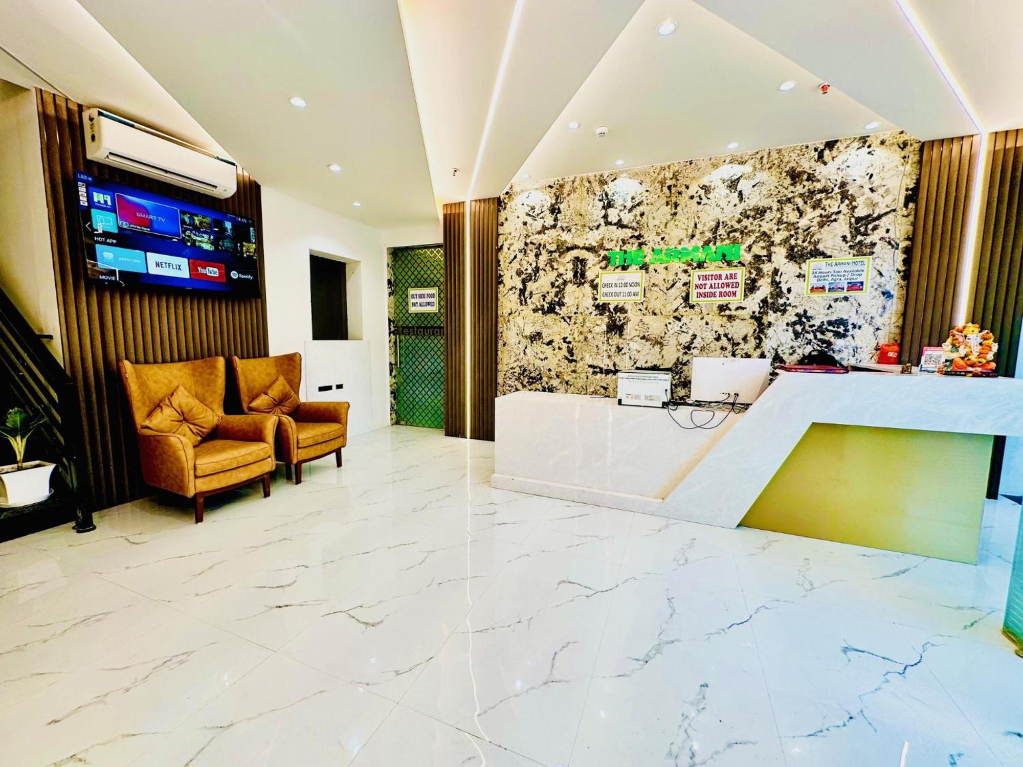 Hotel Hsp Plaza New Delhi Eksteriør billede