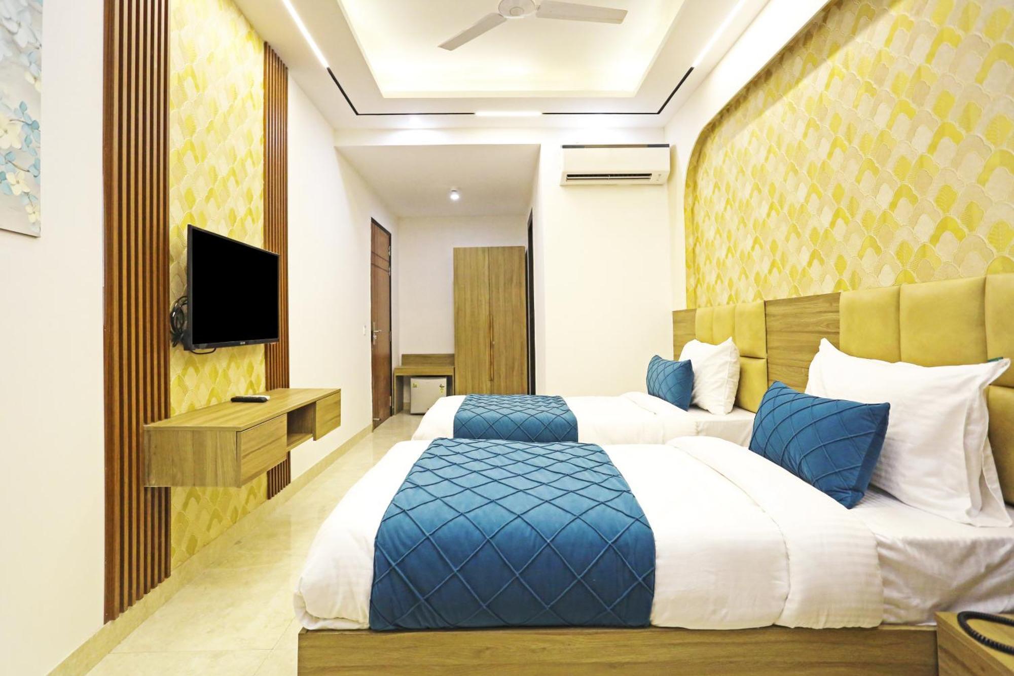 Hotel Hsp Plaza New Delhi Eksteriør billede