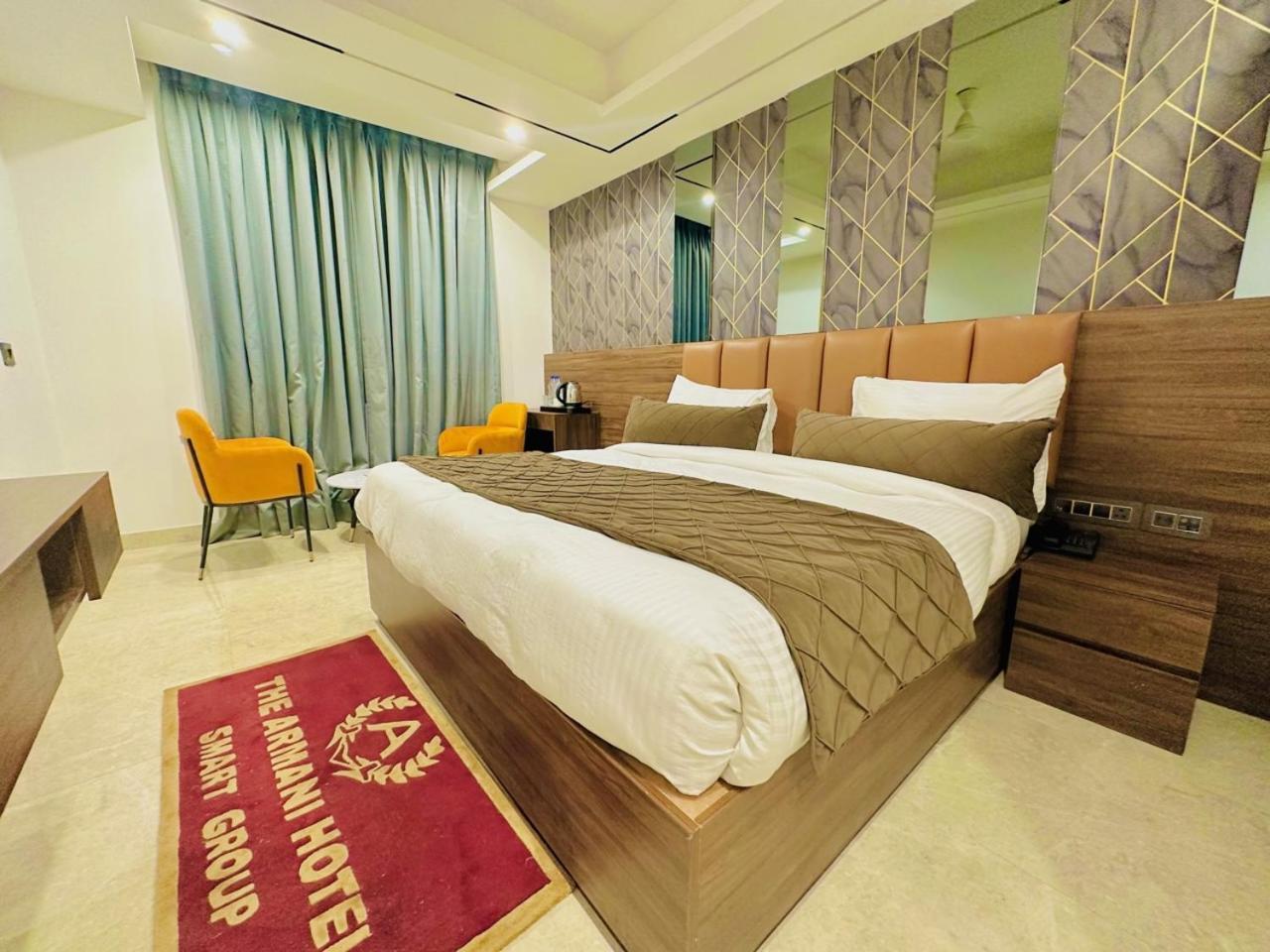 Hotel Hsp Plaza New Delhi Eksteriør billede
