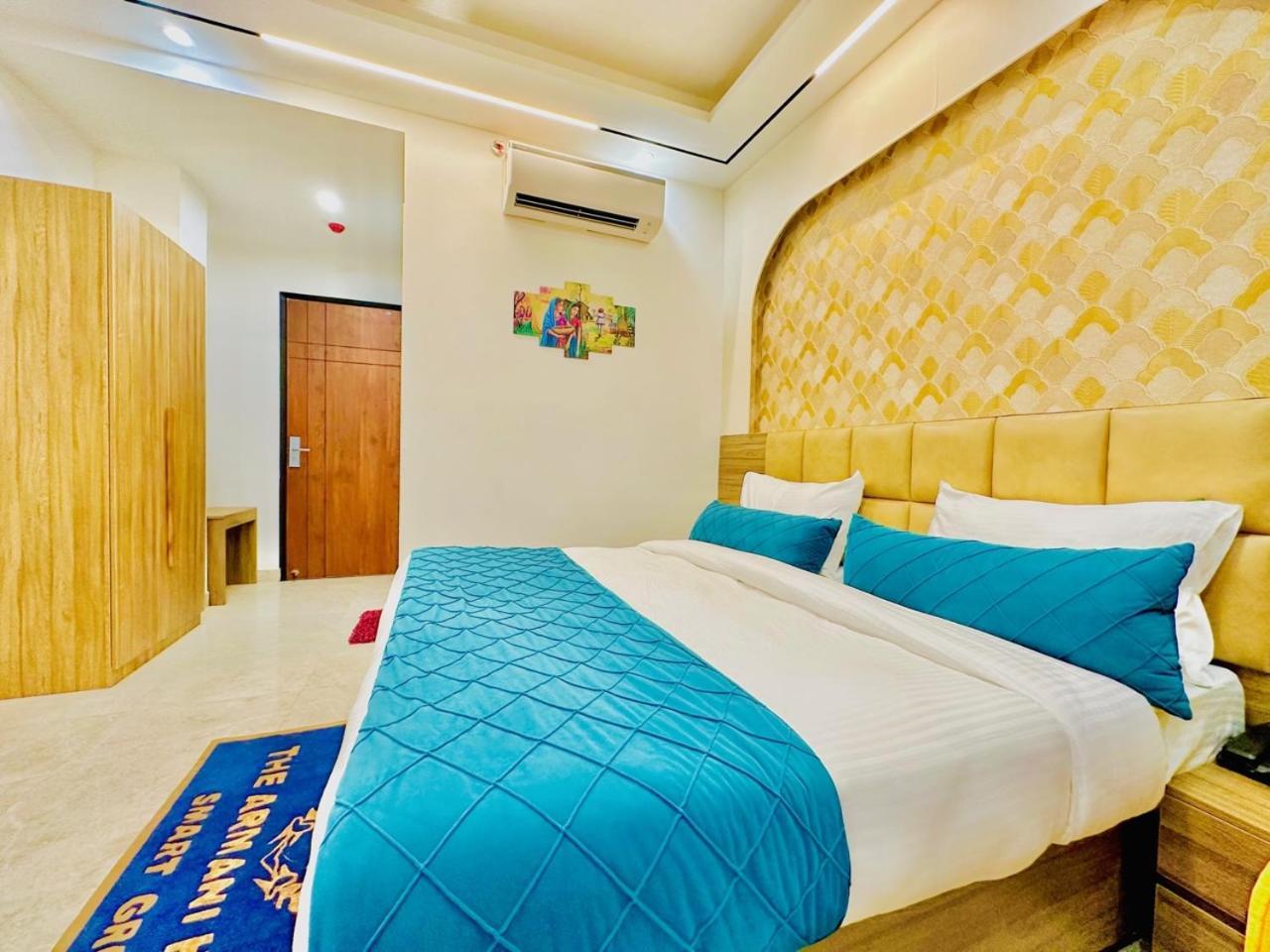 Hotel Hsp Plaza New Delhi Eksteriør billede