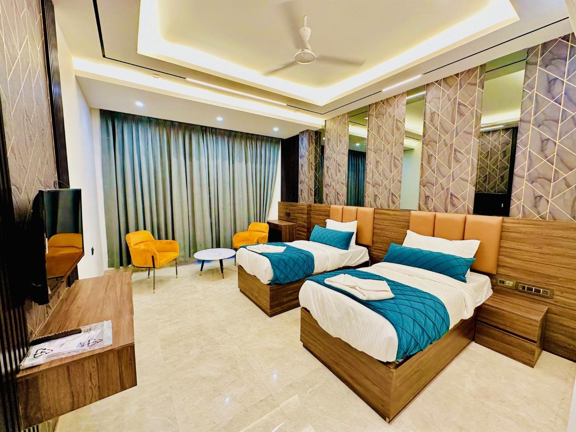 Hotel Hsp Plaza New Delhi Eksteriør billede