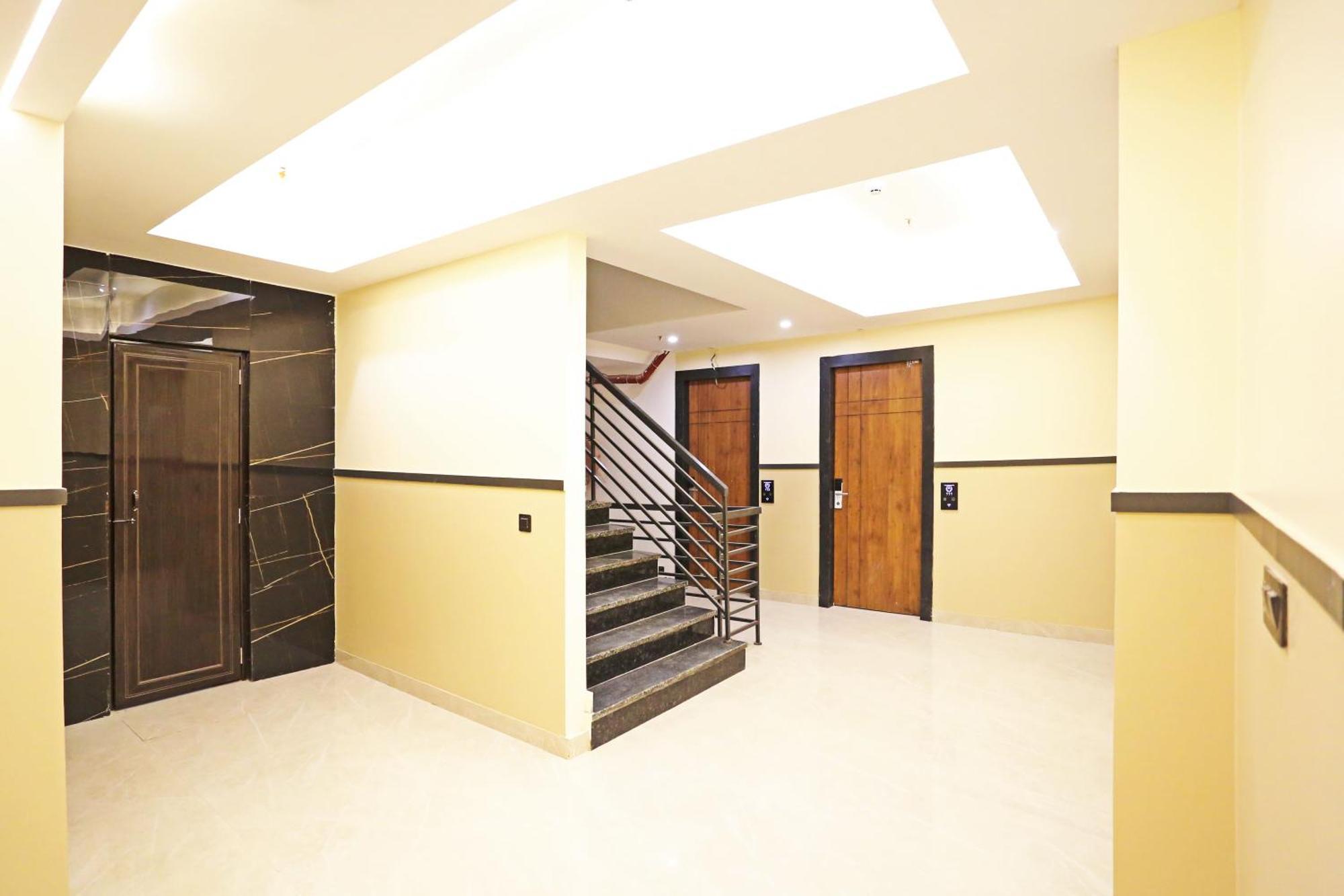 Hotel Hsp Plaza New Delhi Eksteriør billede