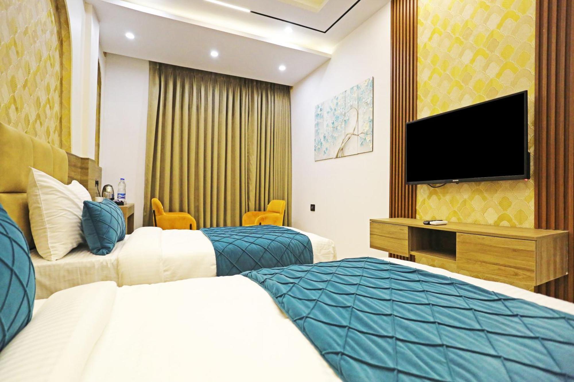 Hotel Hsp Plaza New Delhi Eksteriør billede