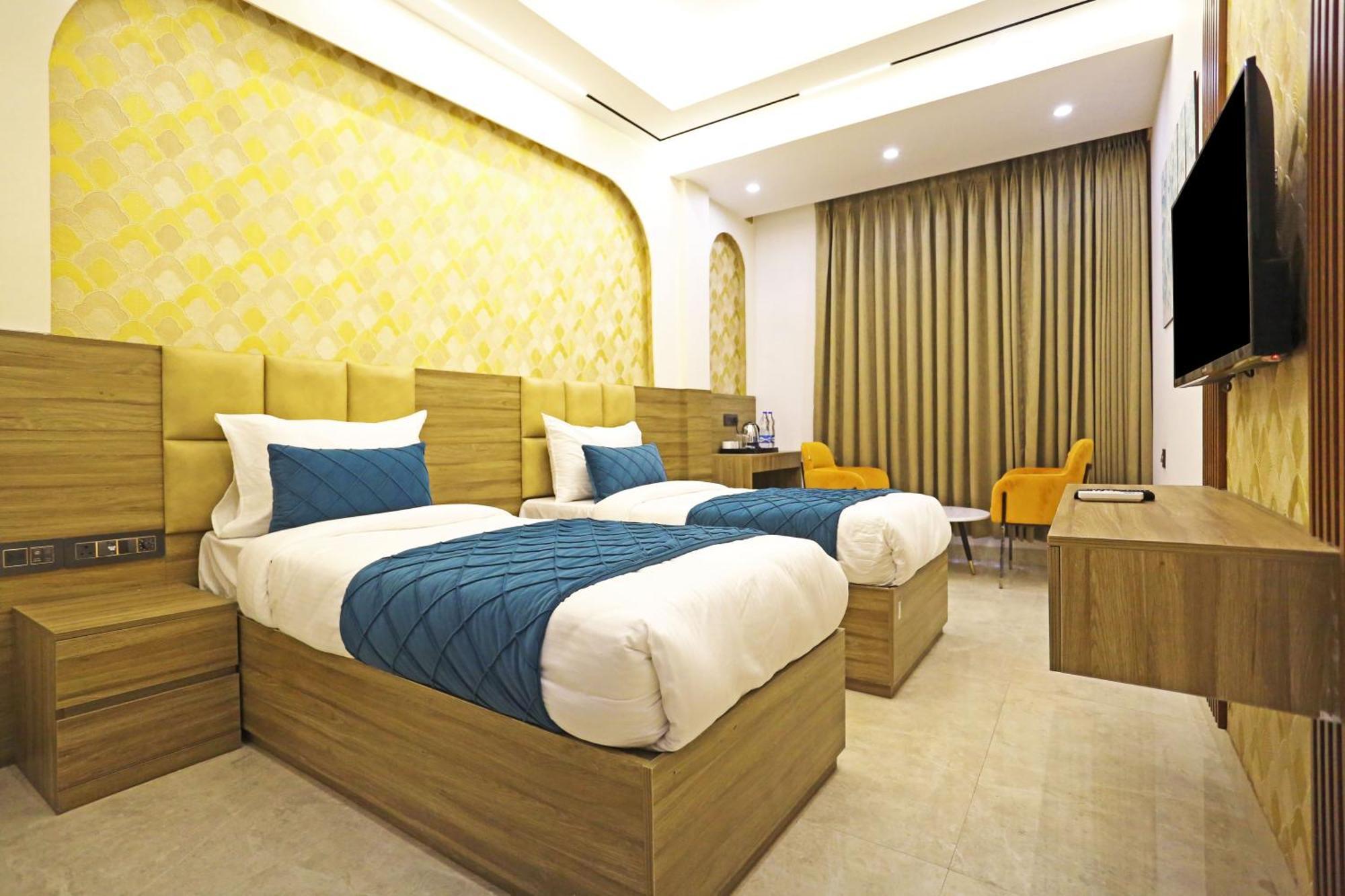 Hotel Hsp Plaza New Delhi Eksteriør billede
