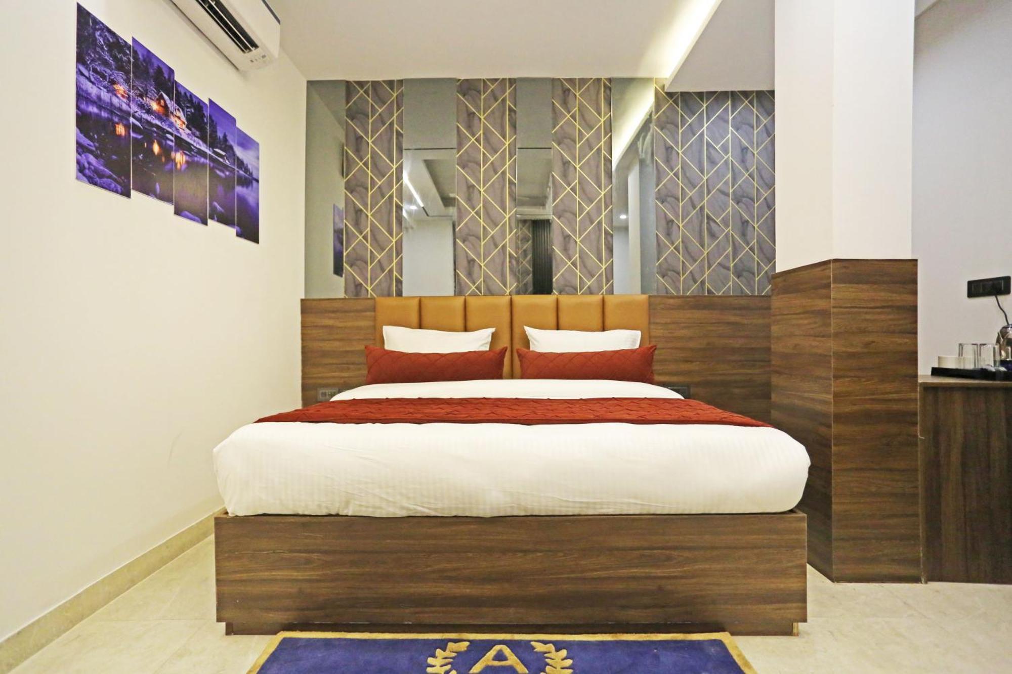 Hotel Hsp Plaza New Delhi Eksteriør billede
