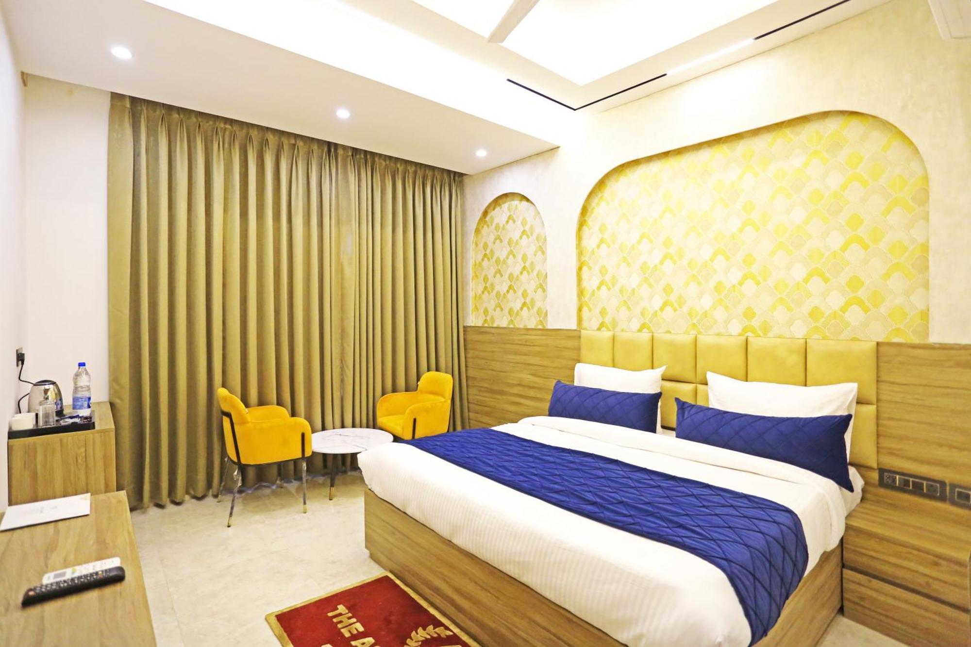 Hotel Hsp Plaza New Delhi Eksteriør billede