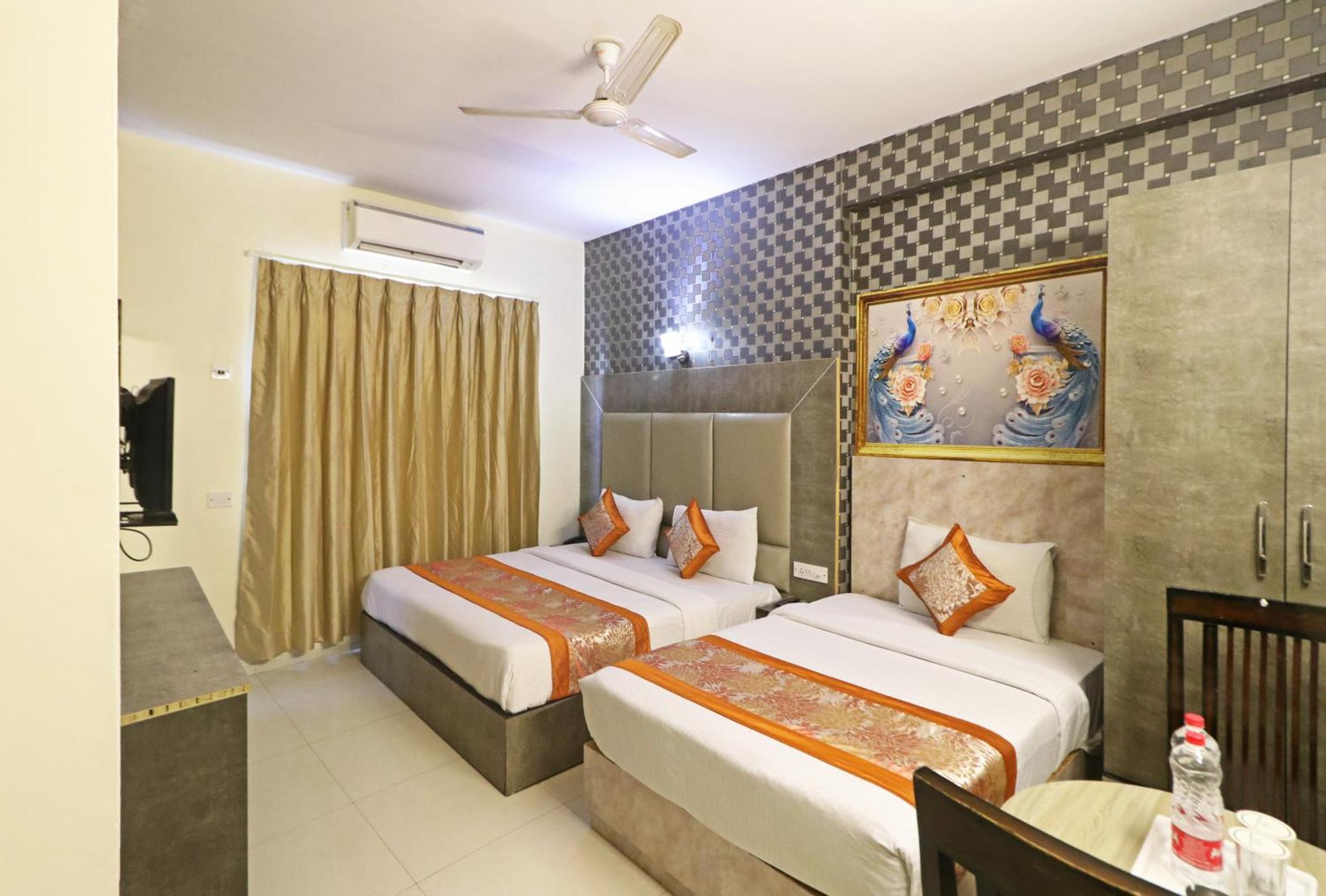 Hotel Hsp Plaza New Delhi Eksteriør billede
