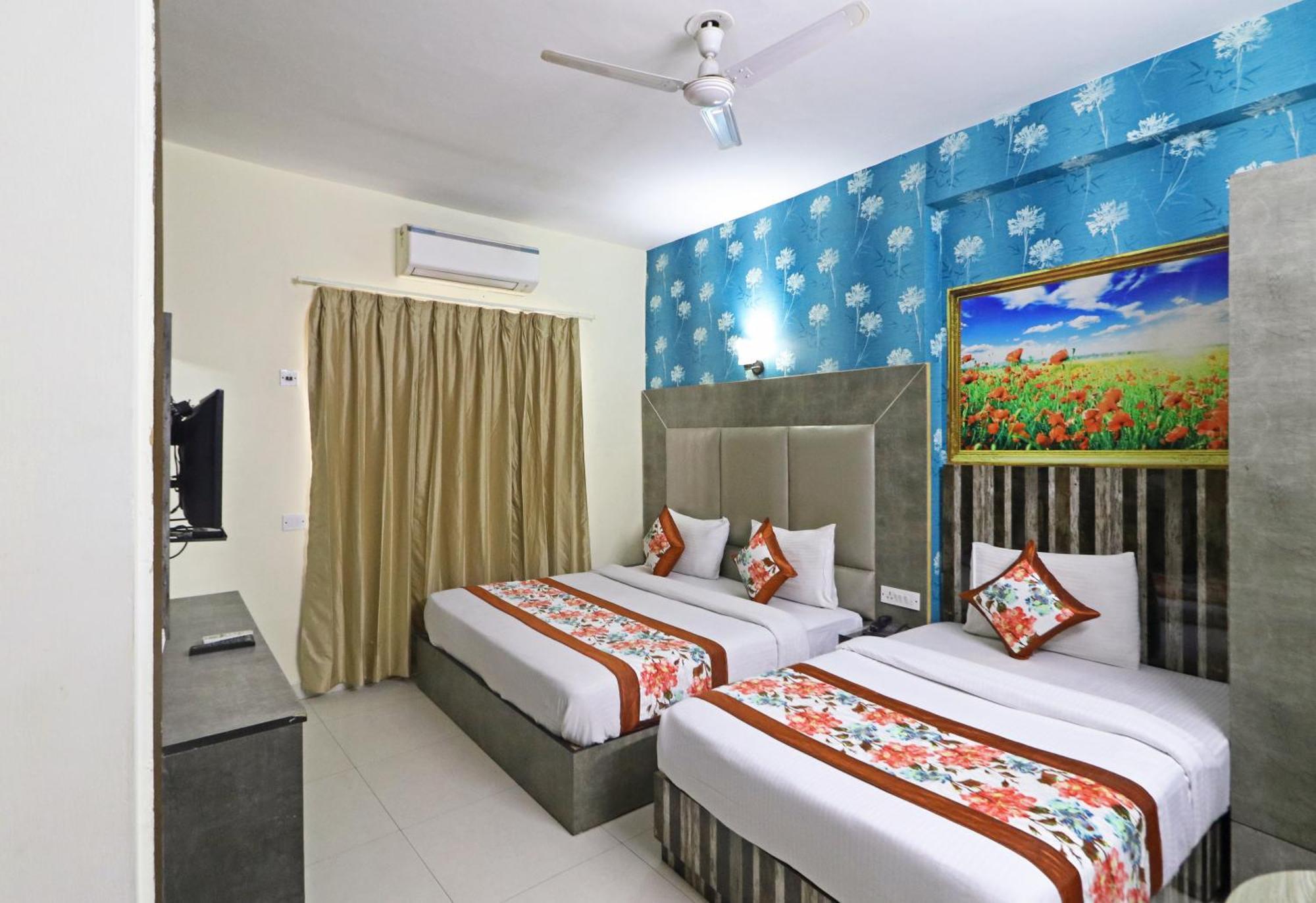 Hotel Hsp Plaza New Delhi Eksteriør billede